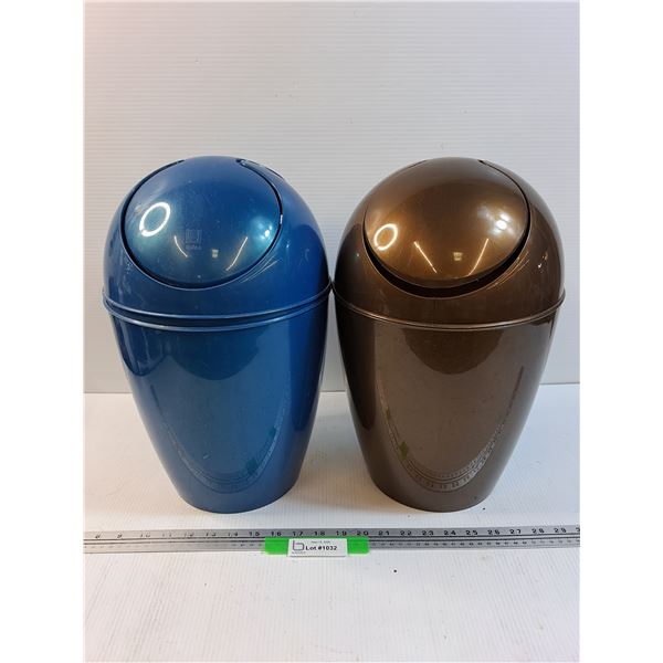 (2) Garbage Cans w/Lids - 9" x 16" - PREFERRED PICK-UP
