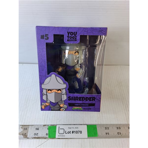 TMNT Shredder Figurine- NIB