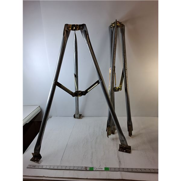 Metal Tripod Stands 34" Tall- Cannot Ship