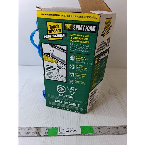 Touch n' Foam Spray Foam Kit- Appears NIB
