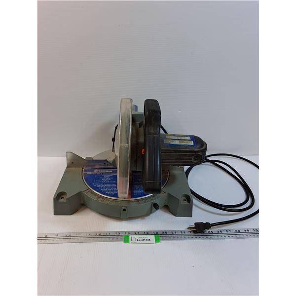 King Canada Miter Saw - 8.25" - Powers On, CANNOT SHIP