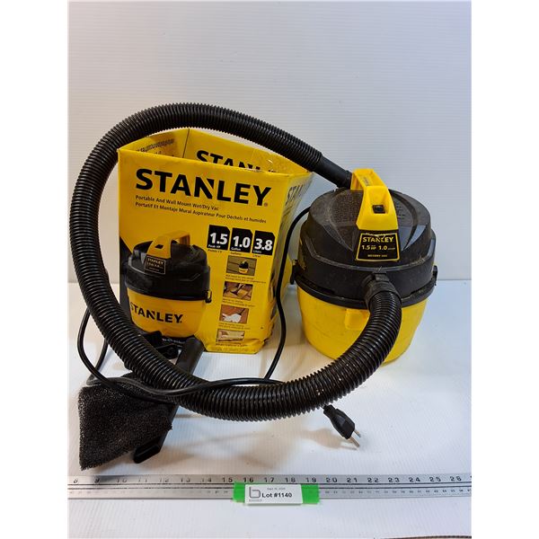 Stanley Portable One Gallon Shop Vac w/ Accessories - Powers On