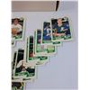 Image 4 : Fleer 1990 Baseball Trading Cards in Box