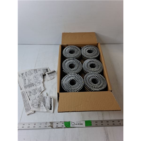 Lot of 1 3/4" x .8" Coil Siding Nails