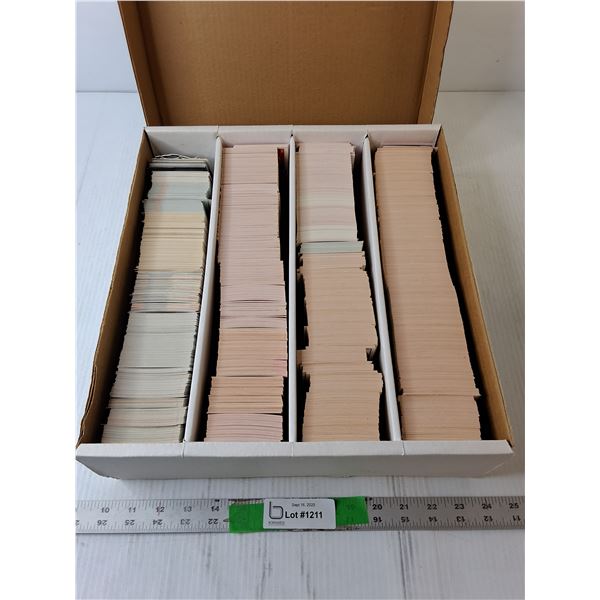Lot of Hockey Cards, Cannot Authenticate