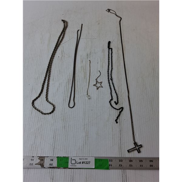 (6) Necklaces/Chains- As Is