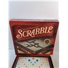 Image 4 : Deluxe Turntable Scrabble Crossword Game