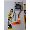 Image 3 : Chain Oil Filter Wrench, Tool Pouch, Snap Off Blades, Misc.
