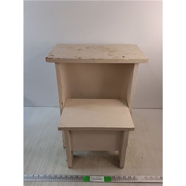 Folding Step Stool 20" x 18" x 17"  -  PICK UP