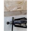 Image 2 : Posi Lock Gear and Bearing Puller
