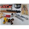 Image 4 : Metal Wire Brush, Pipe Connector, 13/16 Socket, Nails, Snap Ring Plier Set, Misc