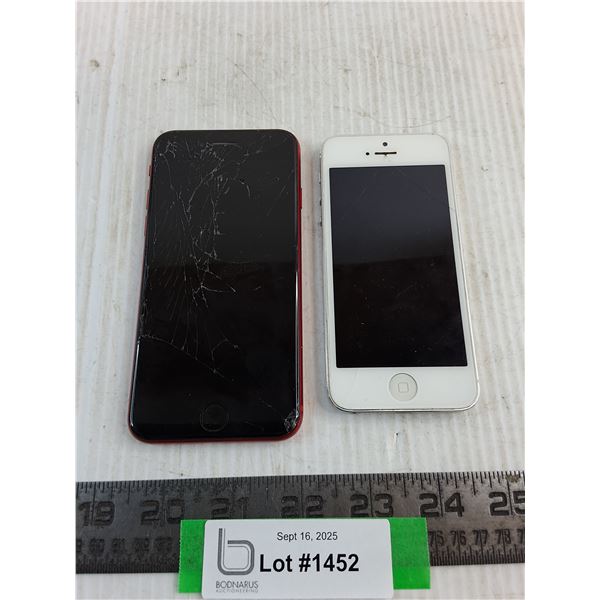 (2) Apple iPhones - Untested - As is