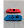 Image 2 : (2) Nintendo Controllers