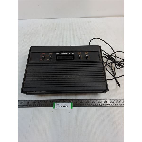 Vintage Atari 2600 Game Console - Untested - As is
