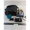Image 2 : (2) Vintage Cameras (Brownie Flash 20 & Kodak Bullet), Polaroid Camera Case