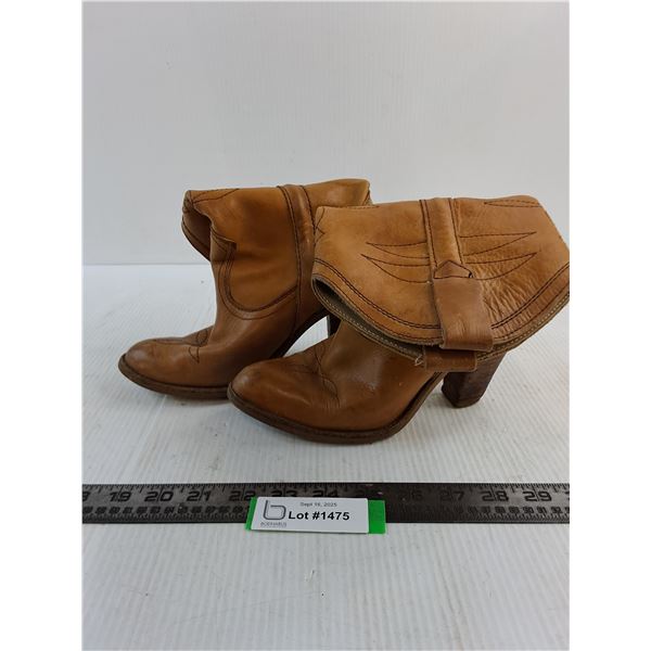 Pair of Leather Cowgirl Boots - No Size Listed - 7.5" Sole
