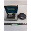 Image 1 : Vintage Keystone Everflash 20 Camera, Memorex Portable CD Player