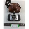 Image 1 : Vintage Dacora Dignette Camera with Leather Case