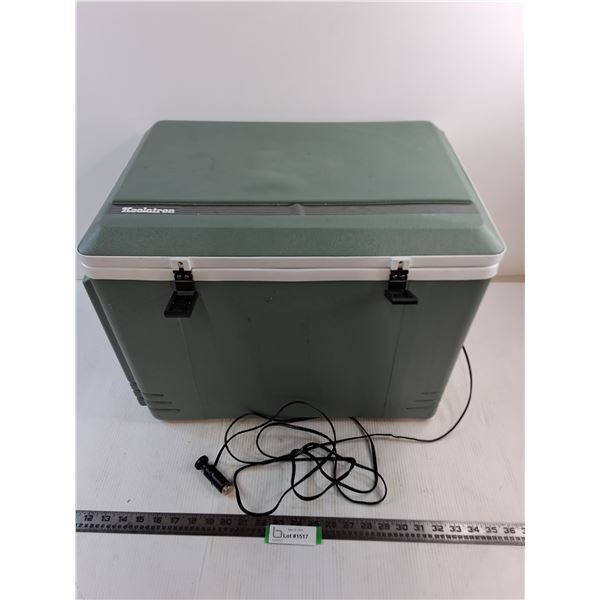 Koolatron 12V Cooler - 22x15x16" - Untested - PICK UP