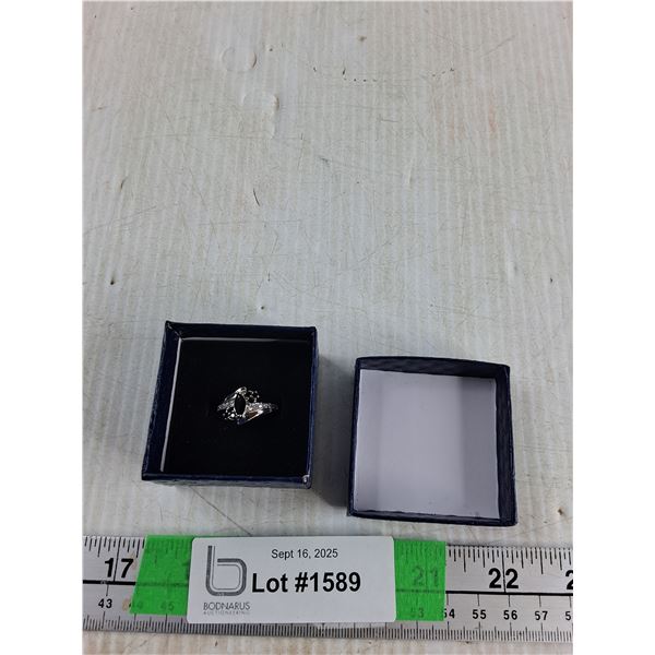 Sterling Silver 925 Ring (Cannot Authenticate)