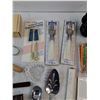 Image 4 : Acme Decorating Set Box, Meat Thermometer, Ice Cream Scoop, Fondue Sticks, Can Opener, Misc