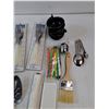 Image 7 : Acme Decorating Set Box, Meat Thermometer, Ice Cream Scoop, Fondue Sticks, Can Opener, Misc