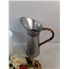 Image 3 : Plastic Garbage Bin, Galvanized Pitcher, Wood Wall Decor