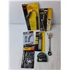 Image 3 : Magnetic Flashlight, Torque Screwdriver, Battery Tester, Misc.- Mostly Sealed