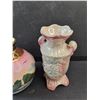 Image 3 : (2) Porcelain Decorative Vases