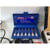 Image 4 : Milwaukee 12V Converter, Hex Bit Socket Set, LED Headlight Kit, Reciprocating Saw Blades