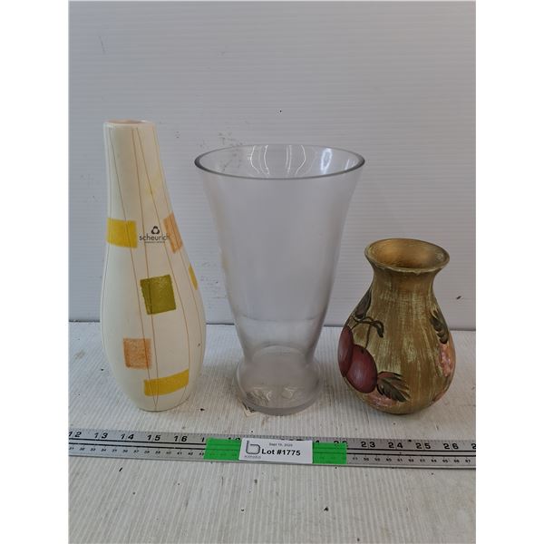 Ceramic & Glass Vases