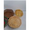 Image 5 : Wicker Bowls, Serving Tray, Plastic Water Pitcher