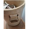 Image 3 : # Medalta #5 Crock w/Handles - 13" x 14" - CANNOT SHIP