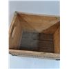 Image 3 : Vintage Canada Dry Wooden Crate - 16" x 12" x 13"