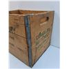 Image 4 : Vintage Canada Dry Wooden Crate - 16" x 12" x 13"