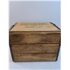 Image 5 : Vintage Canada Dry Wooden Crate - 16" x 12" x 13"