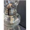 Image 5 : Antique Round Pedestal Oil/Kerosene Lamp w/Shade - 18.5" x 6"