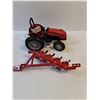 Image 2 : Scale Model 1/20 Massey Ferguson 4325 Tractor & Cultivator