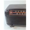 Image 3 : Philco Radio- 11" x 5.5" x 6.5"