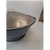 Image 3 : Old Enamel Bread Pan With Lid - PICK UP