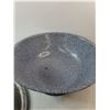 Image 4 : Old Enamel Bread Pan With Lid - PICK UP