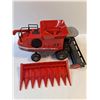 Image 3 : Scale Models 1/24 Massey Ferguson 9895 Rotary Combine