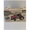 Image 3 : ERTL 1/20 Scale Massey Ferguson 698 Tractor With Cab