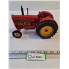 Image 1 : ERTL 1/20 Massey Harris 555 Tractor