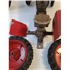 Image 3 : (2) ERTL 1/20 Scale Massey Ferguson Tractors - As is