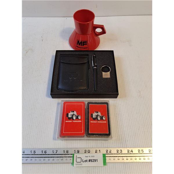 Massey Ferguson Gift Set, Coffee Mug, Playing Cards