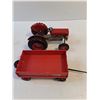 Image 2 : ERTL 1/20 Scale Massey-Ferguson Tractor & Wagon - As is
