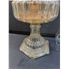 Image 3 : Antique Aladdian B-106 Corinthian Clear Glass Kerosene/Oil Lamp & Glass Hurricane