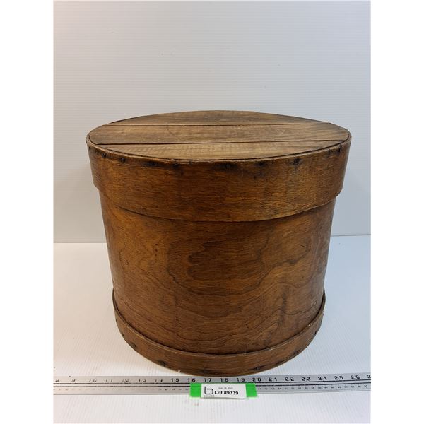Bent Wooden Box w/Lid - Some Wear - 13.5" x 17" - PICK-UP