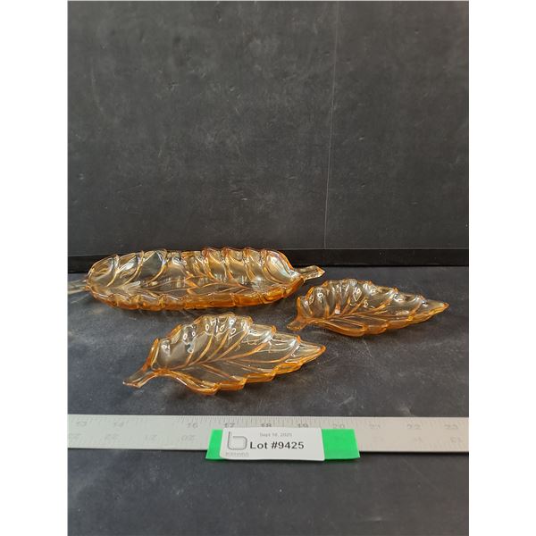 (3) Marigold Carnival Leaf Dishes